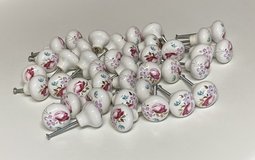 40pc drawer/cabinet knobs in Warner Robins, Georgia