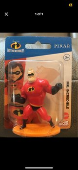 Disney Pixar The Incredibles Mr. Incredible Mini Figure in Cincinnati, Ohio