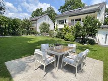 New Aprt. w. Balcony & Backyard in Stuttgart, GE
