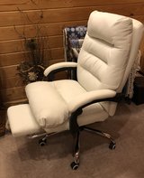 Executive Reclining Office Chair in Fort Polk, Louisiana