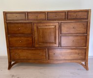 Beautiful Dresser-soft lined and cedar lined drawers in Stuttgart, GE