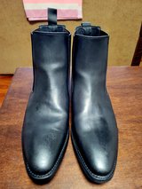 Will's London Vegan Point Toe Chelsea Boots, brand new, never worn in Okinawa, Japan