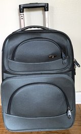 Olympia Luggage rolling Carry-on dk green expandable Suitcase in Chicago, Illinois