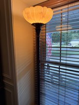 Floor lamps in Batavia, Illinois