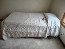 Twin beds with lift motors in Valdosta, Georgia