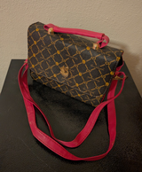 Small Purse in Alamogordo, New Mexico