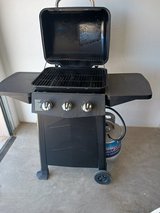 3 BURNER GAS GRILL in 29 Palms, California