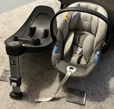 Cybex Infant Car Seat with isofix Base in Stuttgart, GE