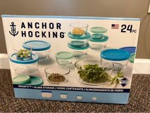 Anchor Hocking 24 piece set in Aurora, Illinois