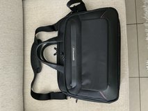 Samsonite Pro DLX 6 Laptop Briefcase (15.6) [Pre-Owned] in Stuttgart, GE