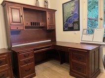 Cherry executive return desk and filing cabinets in Wiesbaden, GE