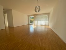 Nice Apartment close to Patch (Next to Rosenpark) in Stuttgart, GE
