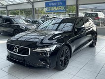 2020 VOLVO V60 in Stuttgart, GE