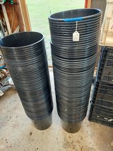 2 to 3 gallon plastic plant pots in Camp Lejeune, North Carolina