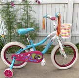 Schwinn Iris 16" Kids Bike - Bicycle w/ basket & Training Wheels **EUC** in Lockport, Illinois