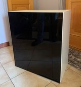 Black Shiny Shelf in Stuttgart, GE