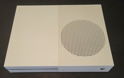 Microsoft Xbox One S (500GB) Gaming Console in Okinawa, Japan