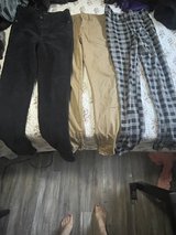 size small forever 21 pants in The Woodlands, Texas