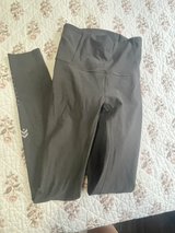 Lululemon tank top sports bras leggings XS in The Woodlands, Texas