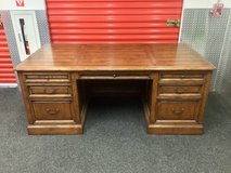 Guy Chaddock Home Office Percy Executive Wood Desk in Bolling AFB, DC