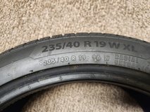 New Bravuris Tire 235/40/R 19 W XL in Camp Lejeune, North Carolina