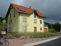 "Yellow" Large one Family House,verfügbar : ab sofort 5 Bedrooms, 2.75 Baths in föckelberg ,... in Baumholder, GE