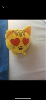 TY Beanie Baby - The Emoji Movie - CAT HEART EYE (6 inch) in Cincinnati, Ohio