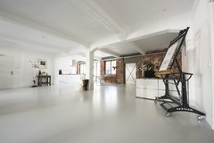 Exclusive Loft-Style Living in the Heart of Idstein 26min to Clay in Wiesbaden, GE