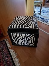 storage ottoman zebra safari in Ramstein, Germany