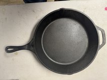 13 Inch Lodge Cast Iron Skillet in Elizabethtown, Kentucky