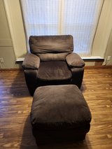 LOVESEAT  & CHAIR & FOOTSTOOL MUST GO 100.00 in Kingwood, Texas