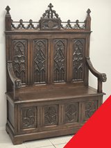 Freddy's - Gothic bench in Ramstein, Germany