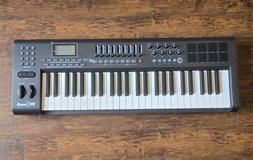 Axiom Midi Controller semi in Perry, Georgia