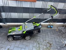 LUX Battery Powered Lawn Mower in Baumholder, GE
