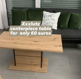 Center Table in Wiesbaden, GE