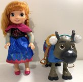 Disney Frozen Toddler 14" articulating Anna & Sven Doll Playset *EUC* in Orland Park, Illinois
