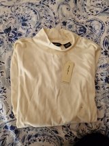 Eddie Bauer off white mock t new in Ramstein, Germany