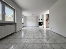 [ID: 1856] Weilerbach - 15 min to RAB, duplex house, 4 bedr., 2 bathr., 2 carports, yard in Ramstein, Germany