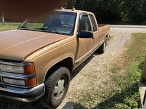 88 Chevy 2500 4x4 in Fort Leonard Wood, Missouri