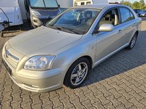 TOYOTA AVENSIS 2,0 MANUAL NEW INSPEKTION 2005 ONLY 79.000 MILES in Ramstein, Germany