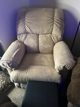 Large Recliner in Perry, Georgia