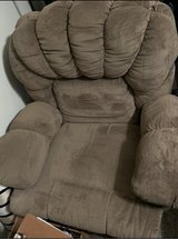 OVER SIZED RECLINER in Perry, Georgia