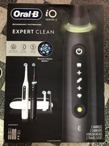 Electric Toothbrushes in New Lenox, Illinois