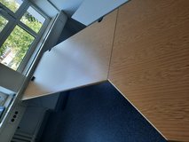 desk with metal rack and side piece in Ramstein, Germany