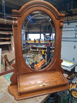 Lexington Rennaissance Oval Mirror #468-210 Freshly Reconditioned in Minneapolis, Minnesota
