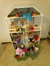 Barbie house with lots of accessories in Baumholder, GE
