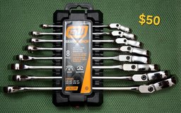 GEARWRENCH Flex Head Ratcheting Wrench Set in Warner Robins, Georgia
