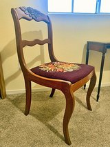 Duncan Phyfe-Style Vintage Wooden Chair in Las Vegas, Nevada