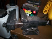 Larin 616 Vise - heavyduty - 6 inch in Fort Knox, Kentucky