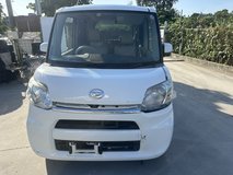 Daihatsu Tanto in Okinawa, Japan